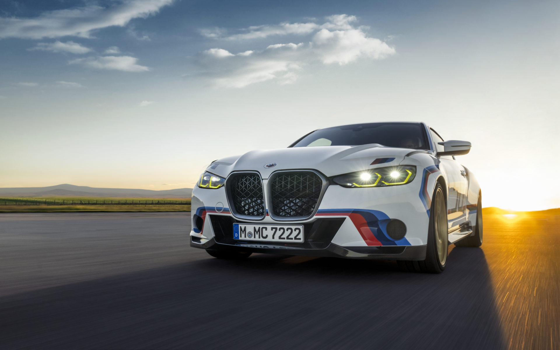 Bmw Csl De Cv Celebra Os Anos Da Divis O M Motor Show