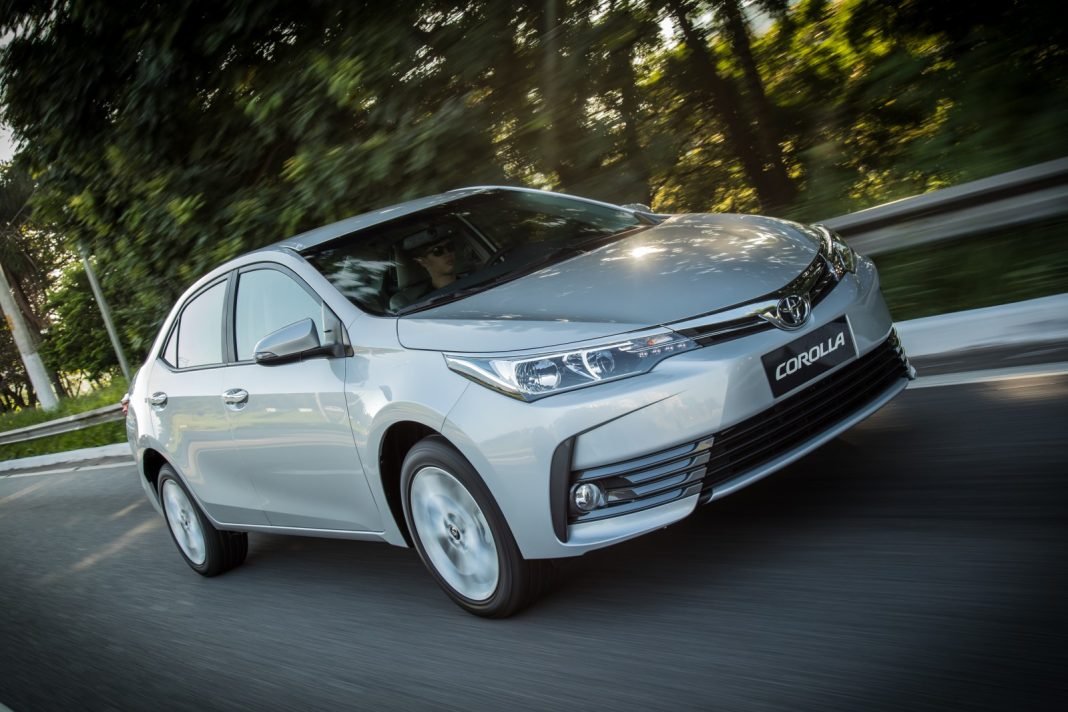 Com novo visual, Toyota Corolla 2018 chega a partir de R$ 69.690