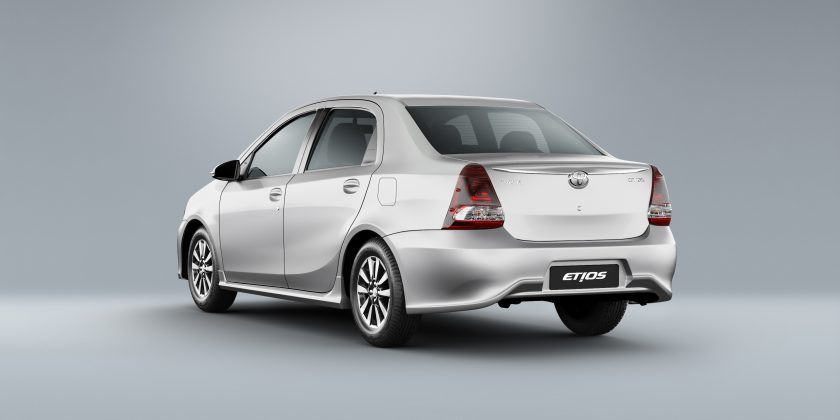 Toyota Etios Sedan XLS