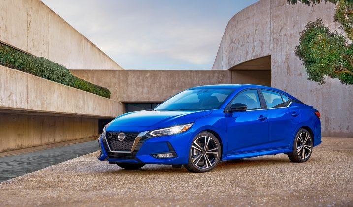 2019-nissan-sentra-b-2-source-717x420.jpg