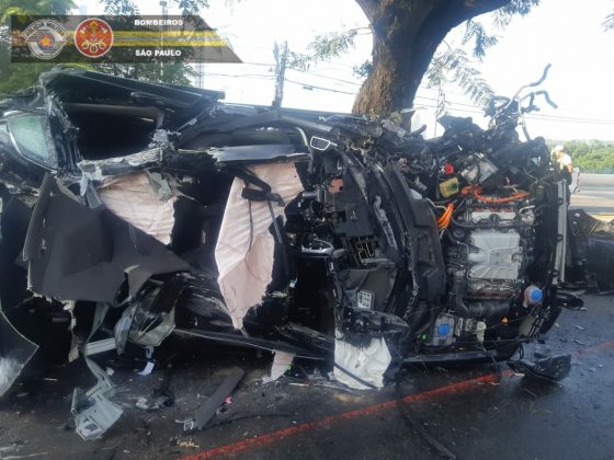 O motorista que destruiu o Porsche Cayenne na ponte Cidade Jardim, na ZOna Sul de São Paulo, na madrugada do último domingo, responderá por embriaguez ao volante