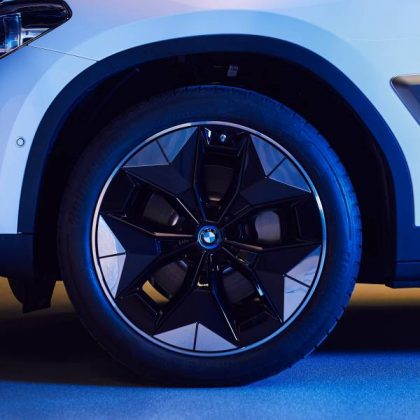 BMW apresentou nova roda mais leve e aerodinâmica