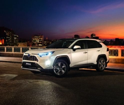 Toyota Rav-4 valorizou em 2020: veja melhores e piores seminovos para comprar e vender