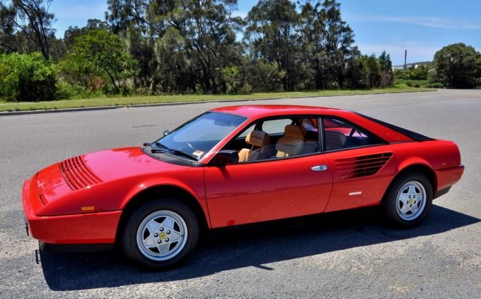 Ferrari Mondial 8
