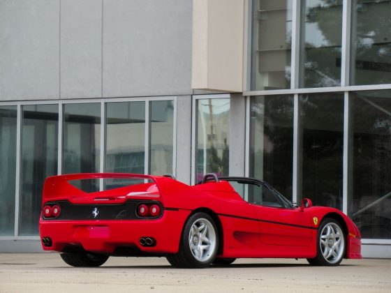 A Ferrari F50 foi uma das estrelas do Salão do Automóvel de Frankfurt em 1995