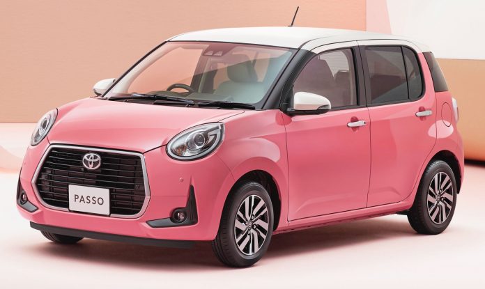 Toyota lança compacto para o público feminino