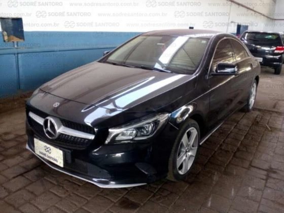 Leilão tem Mercedes CLA 2018 com 30% de desconto