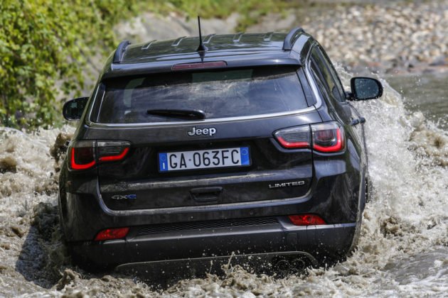 Jeep Compass e Renegade 4xe
