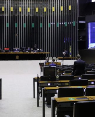 Votanção na Cãmara aprovou texto final com mudanças no novo Código de Trânsito