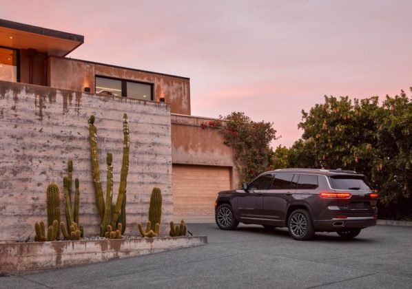 Jeep Grand Cherokee 2022 (15)