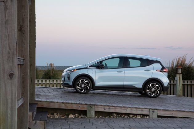 chevrolet-bolt-ev-2022-7-630x420.jpg