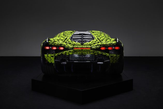 Lamborghini Sián ganha réplica de Lego em tamanho real