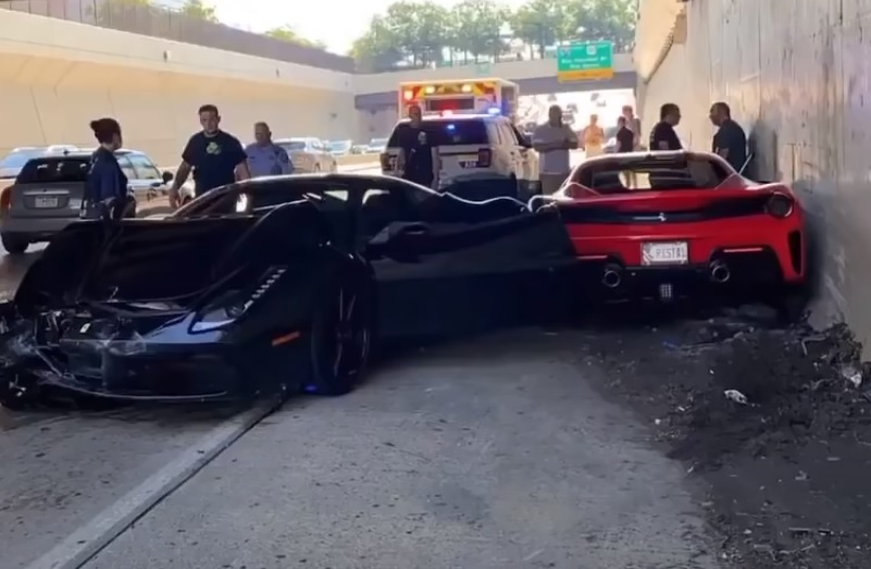Câmera flagra colisão entre três Ferrari nos EUA; confira o vídeo