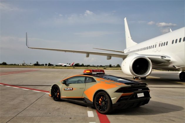 Lamborghini Huracán EVO Aeorporto de Bolonha
