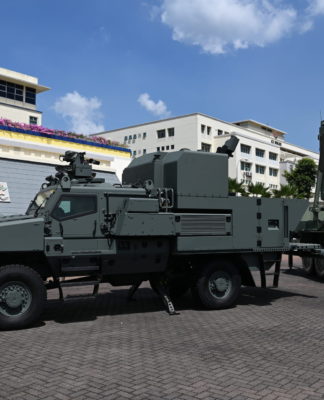 Conheça a viatura 4x4 do Exército de Singapura capaz de lançar morteiros
