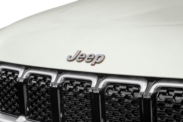 Jeep Commander Limited T270