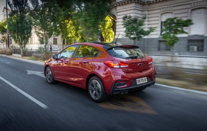 chevrolet-cruze-rs-2-664x420.jpg