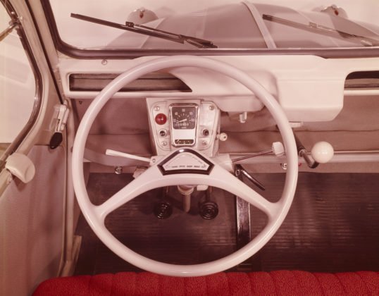 citroen-2cv-05-538x420.jpg