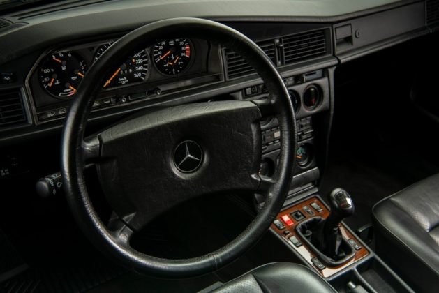mercedes-benz-190e-25-16-evolution-ii-12-629x420.jpg