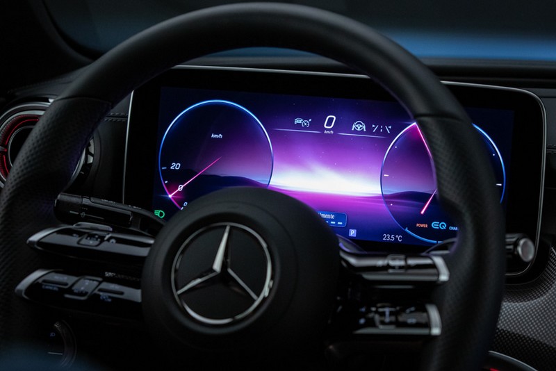Novo Mercedes-Benz Classe A é mais caro que um Classe C. Faz sentido?; teste