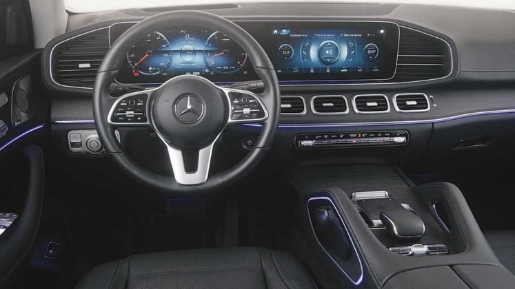 08-mercedes-benz-gls-450-4matic-747x420.jpg