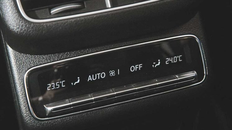 16-mercedes-benz-gls-450-4matic-747x420.jpg
