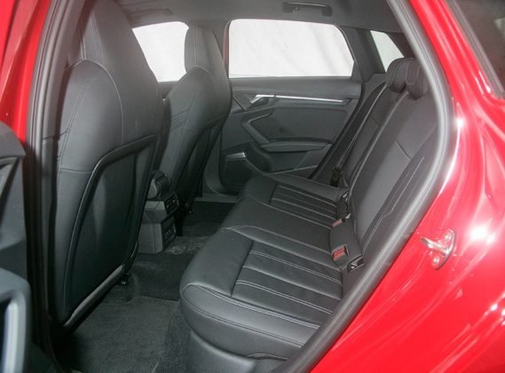 audi-a3-sportback-s-line-25-569x420.jpg