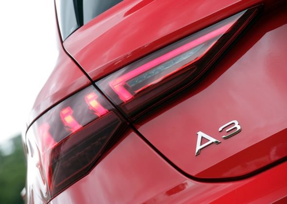 audi-a3-sportback-s-line-9-589x420.jpg