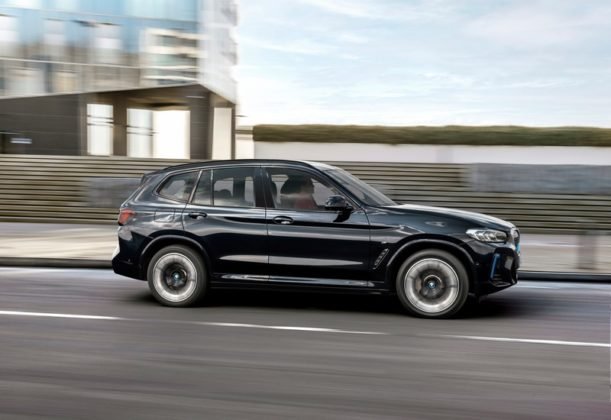 bmw-ix3-4-611x420.jpg
