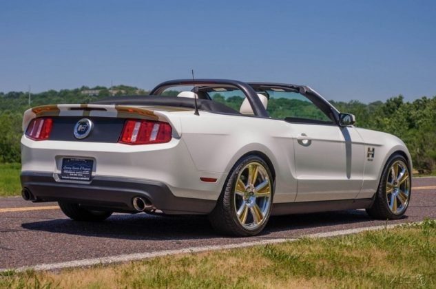ford-mustang-hurst-edition-3-633x420.jpg