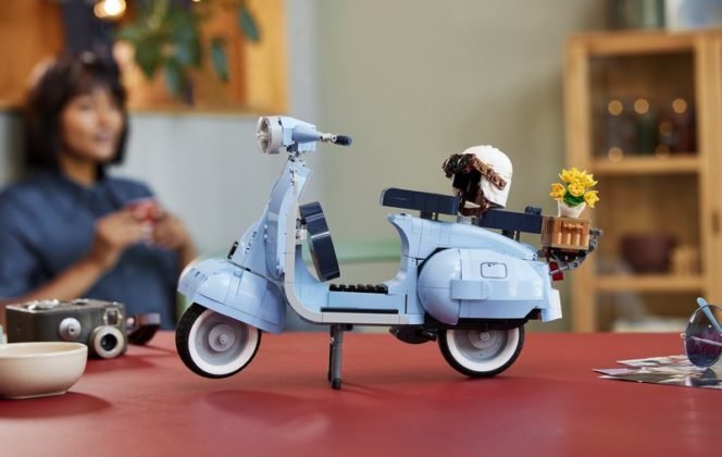 lego-vespa-5-664x420.jpg