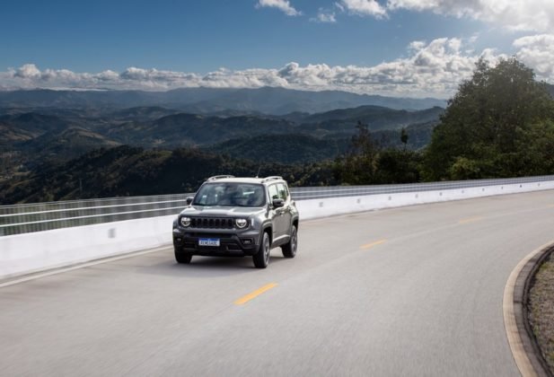 novo-jeep-renegade-serie-s-10-617x420.jpg