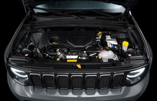 novo-jeep-renegade-serie-s-17-651x420.jpg