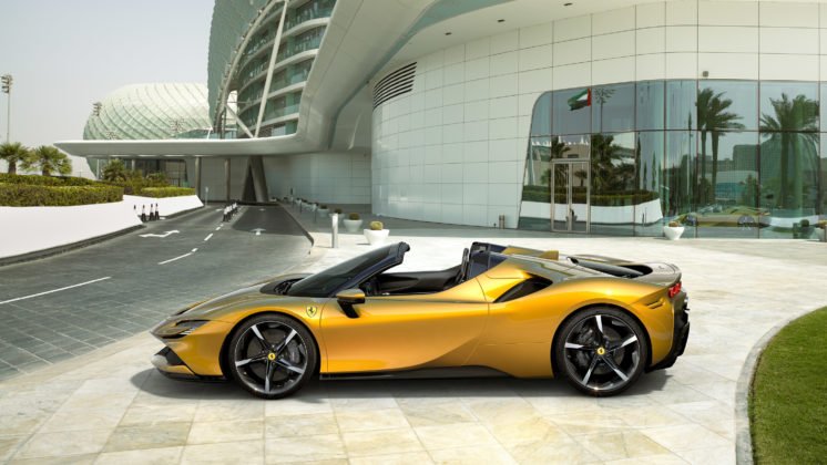 sf90-spider-side-746x420.jpg