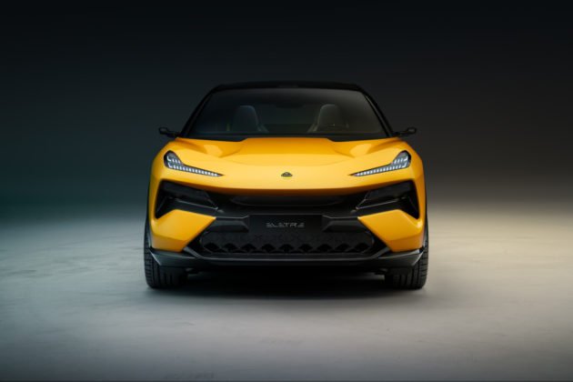 09-lotus-eletre-yellow-studio-front-630x420.jpg