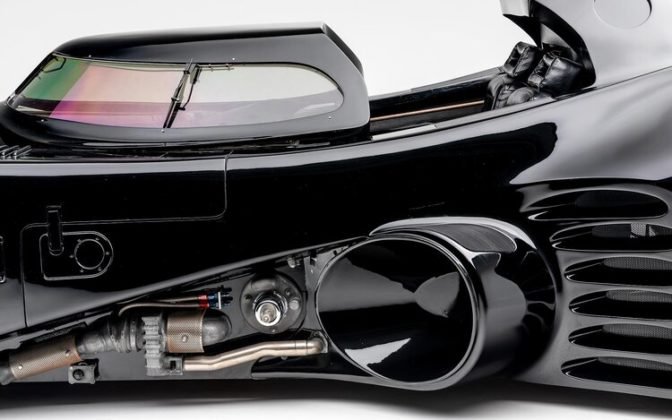 1989-batmobile-exhaust-672x420.jpg