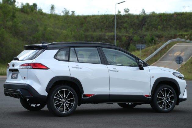 corolla-cross-gr-sport-13-630x420.jpg