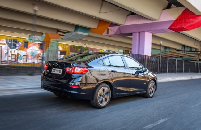 cruze-midnight-08-650x420.jpg