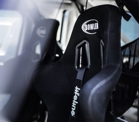 defender-bowler-007-interior-480x420.jpg