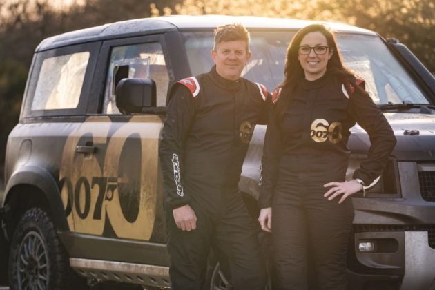 defender-bowler-007-mark-claire-630x420.jpg