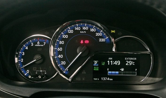 Toyota Yaris Sedan XS