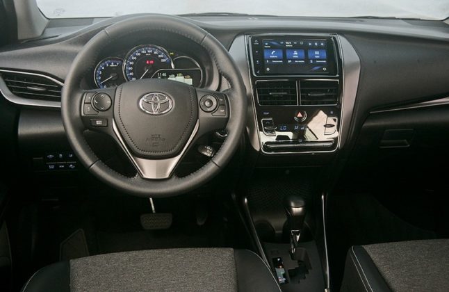 Toyota Yaris Sedan XS