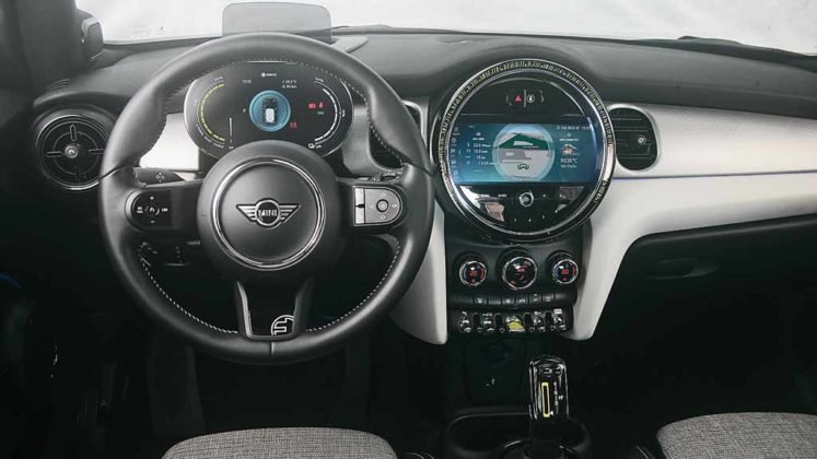 04-mini-cooper-se-747x420.jpg