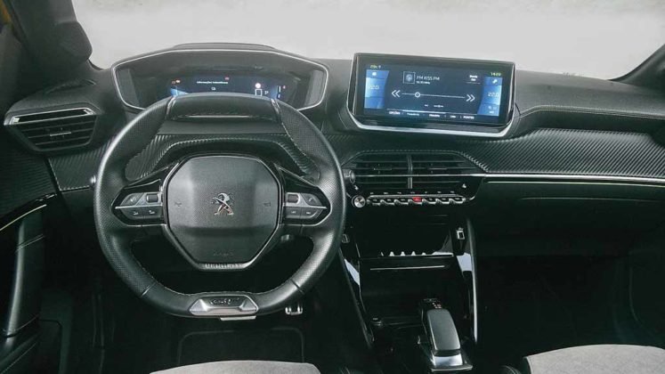 08-peugeot-e-208-gt-747x420.jpg