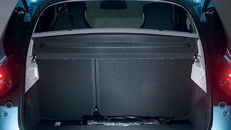 11-renault-zoe-747x420.jpg