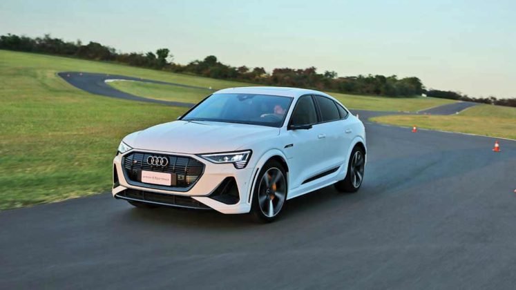 22-etron-747x420.jpg