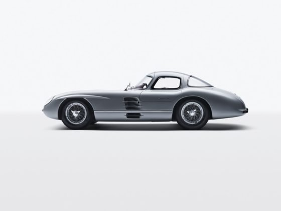mercedes-benz-300-slr-uhlenhaut-coupe-7-560x420.jpg