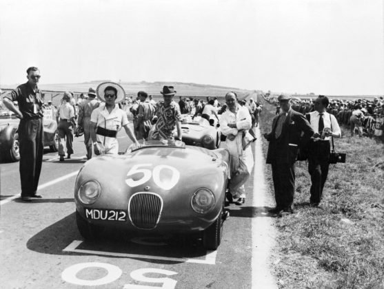 1-c-type-imagem-de-1952-reims-557x420.jpg