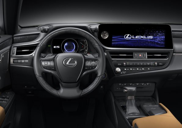 interior-lexus-es300h-2022-596x420.jpg