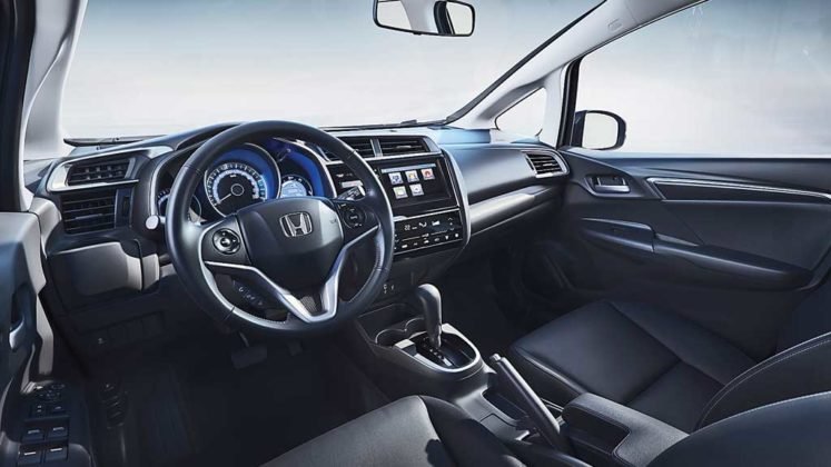 05-honda-fit-ex-747x420.jpg
